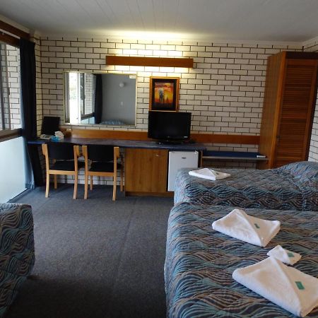 Gayndah A Motel Екстер'єр фото