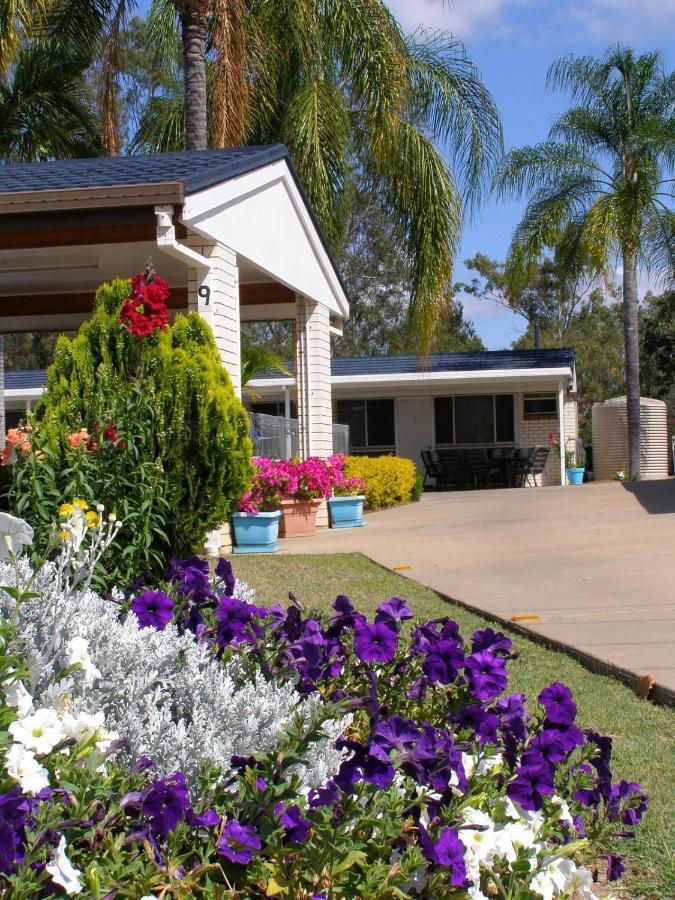 Gayndah A Motel Екстер'єр фото