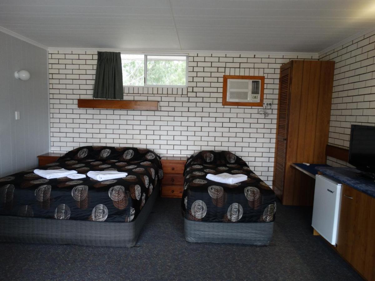 Gayndah A Motel Екстер'єр фото