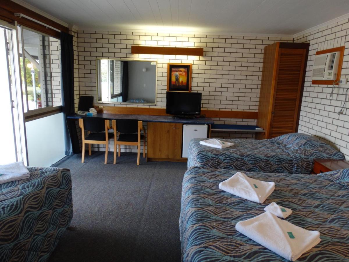 Gayndah A Motel Екстер'єр фото